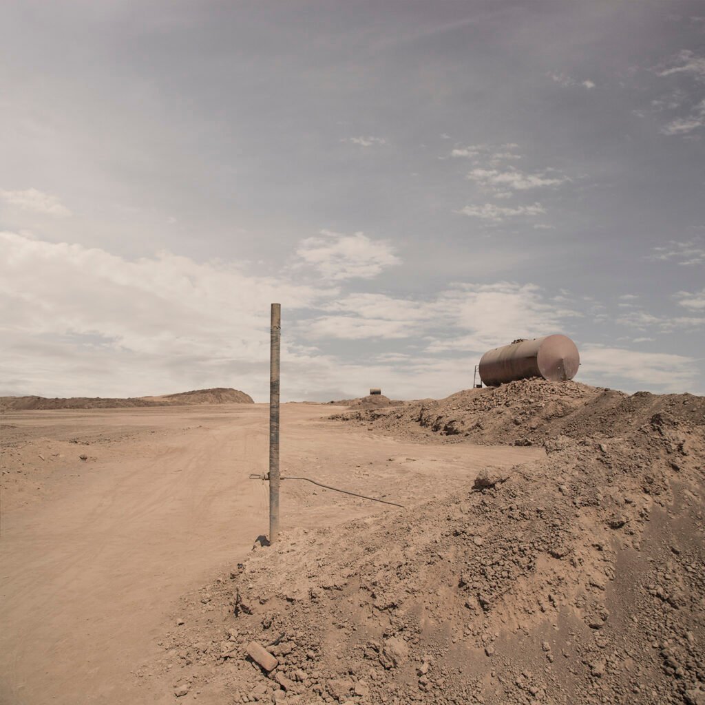 Erde By Milad Safabakhsh