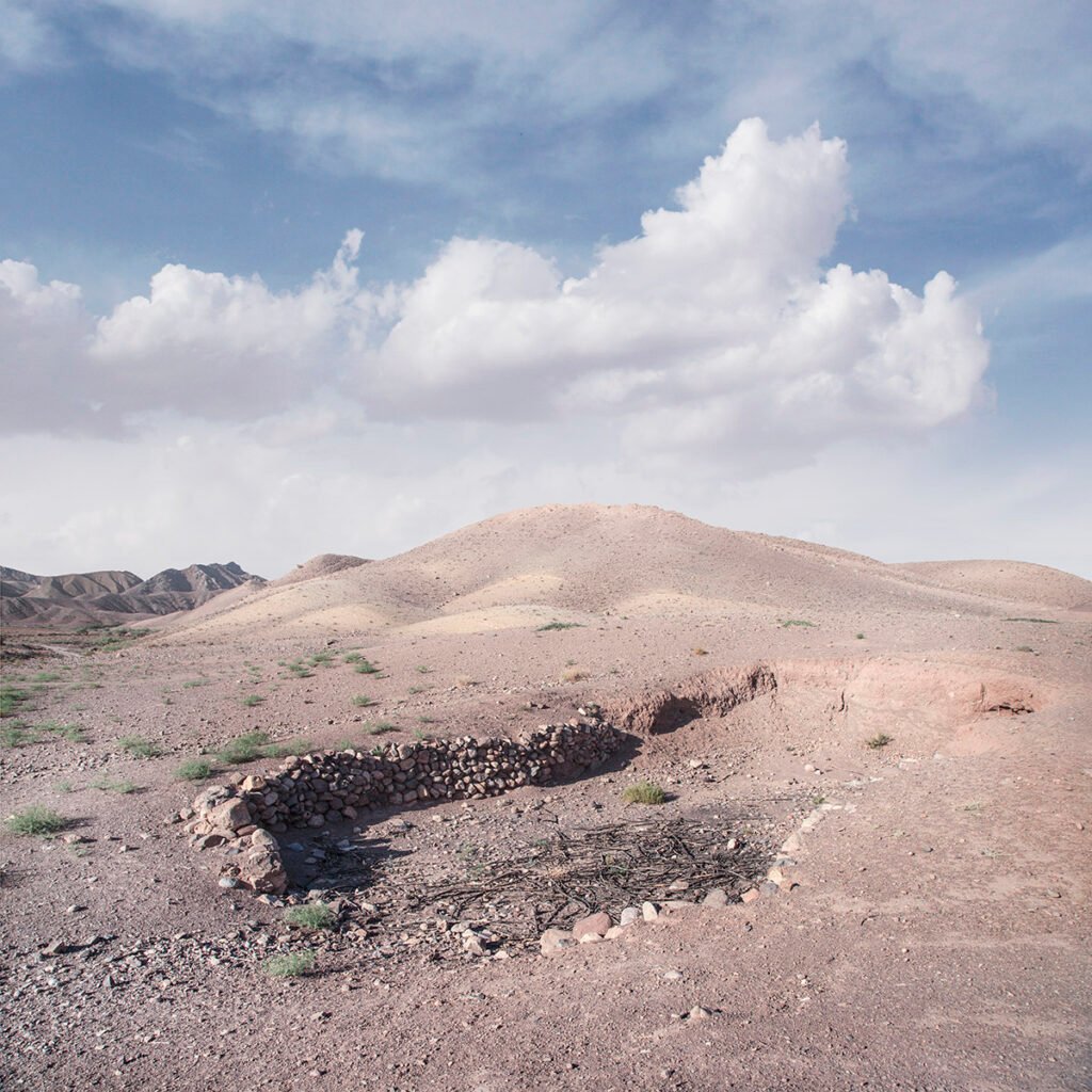 Erde By Milad Safabakhsh