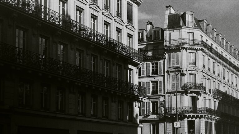 How Cartier-Bresson Defied His Own Vision to Capture an Immortal Moment