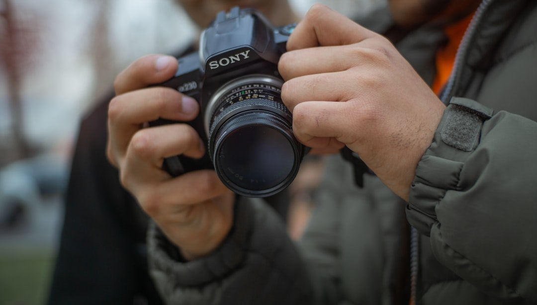 Meike Introduces Featherweight 56mm f/1.7 Portrait Lens for Sony