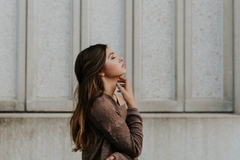 Master Portrait Photography: Essential Techniques Without Studio Gear