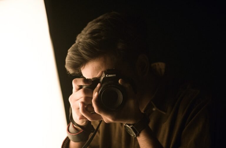 Mastering Natural Portraits: Techniques for Reluctant Subjects