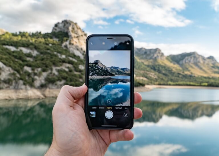 Moment Pro Camera II Introduces Customizable Control Layouts