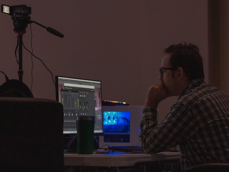 Confronting the AI Debate: How One Photographer Addresses Industry Skepticism