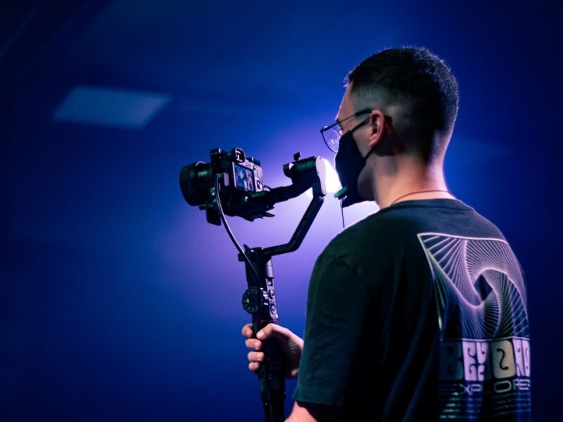Insta360 Luna Pro Takes Aim at DJI’s Pocket Series