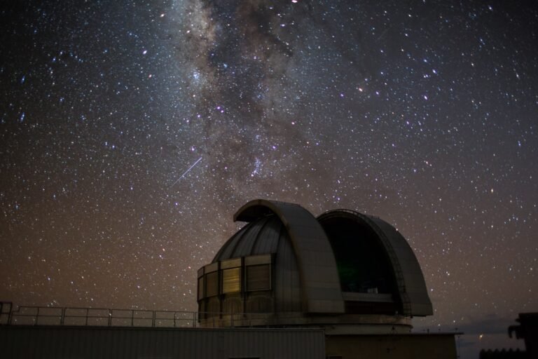 Revolutionary 3.2-Gigapixel Observatory Reveals Half Million Distant Galaxies