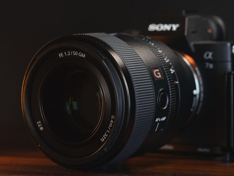 Sony Introduces Budget-Friendly 100-400mm Lens for E-Mount Users