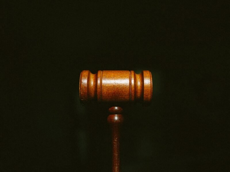 Wedding Photographer Wins Legal Victory Against False Theft Charges