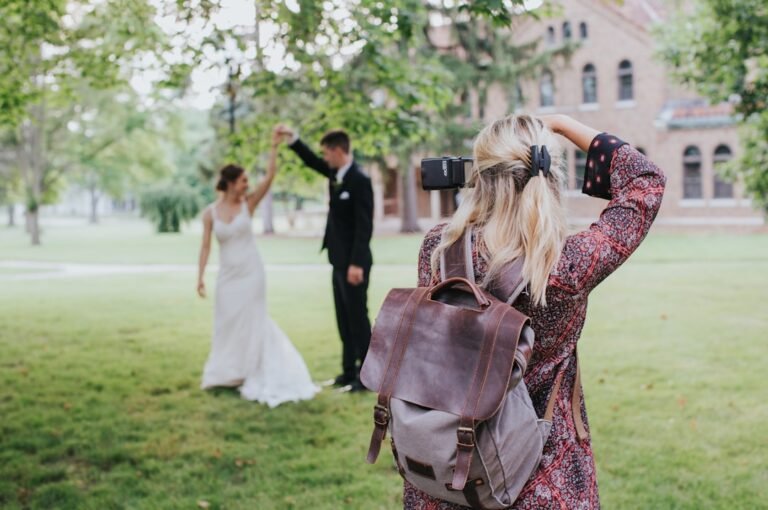 Master Wedding Photography with a Proven 3-to-5 Pose Framework