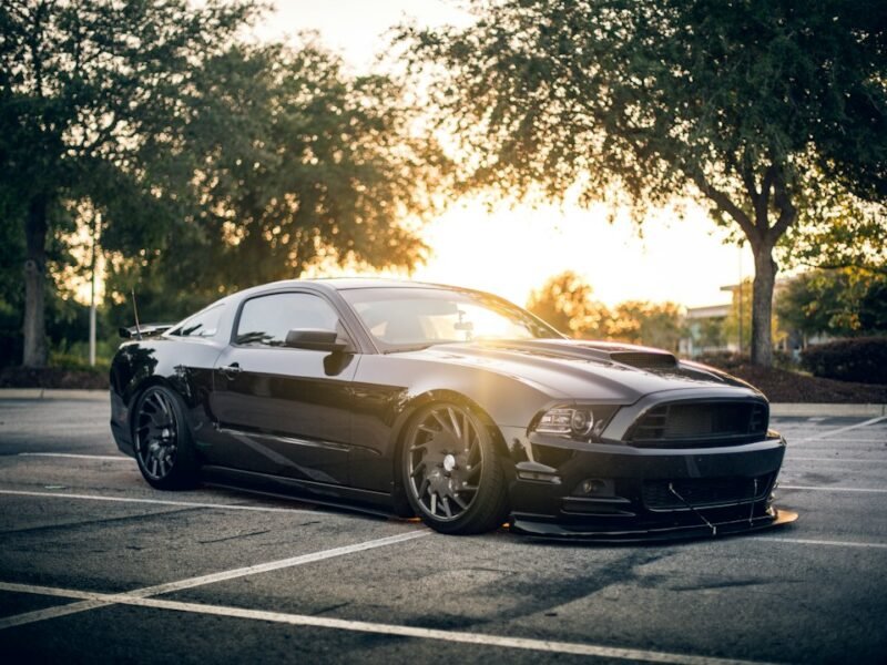 Mastering Automotive Photography: The Essential Lightroom Post-Processing Strategy