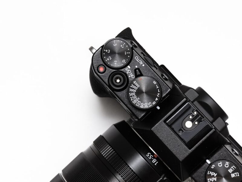 OM System PEN: Why Micro Four Thirds Still Wins at $1000
