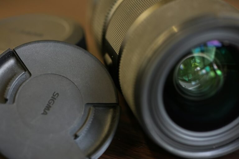 Venus Optics Breaks Ground with Autofocus 35mm Macro Lens