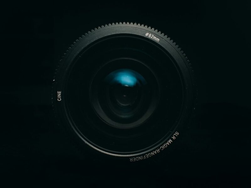 Sigma Completes Versatile APS-C Zoom Trilogy with 50-120mm f/2.8